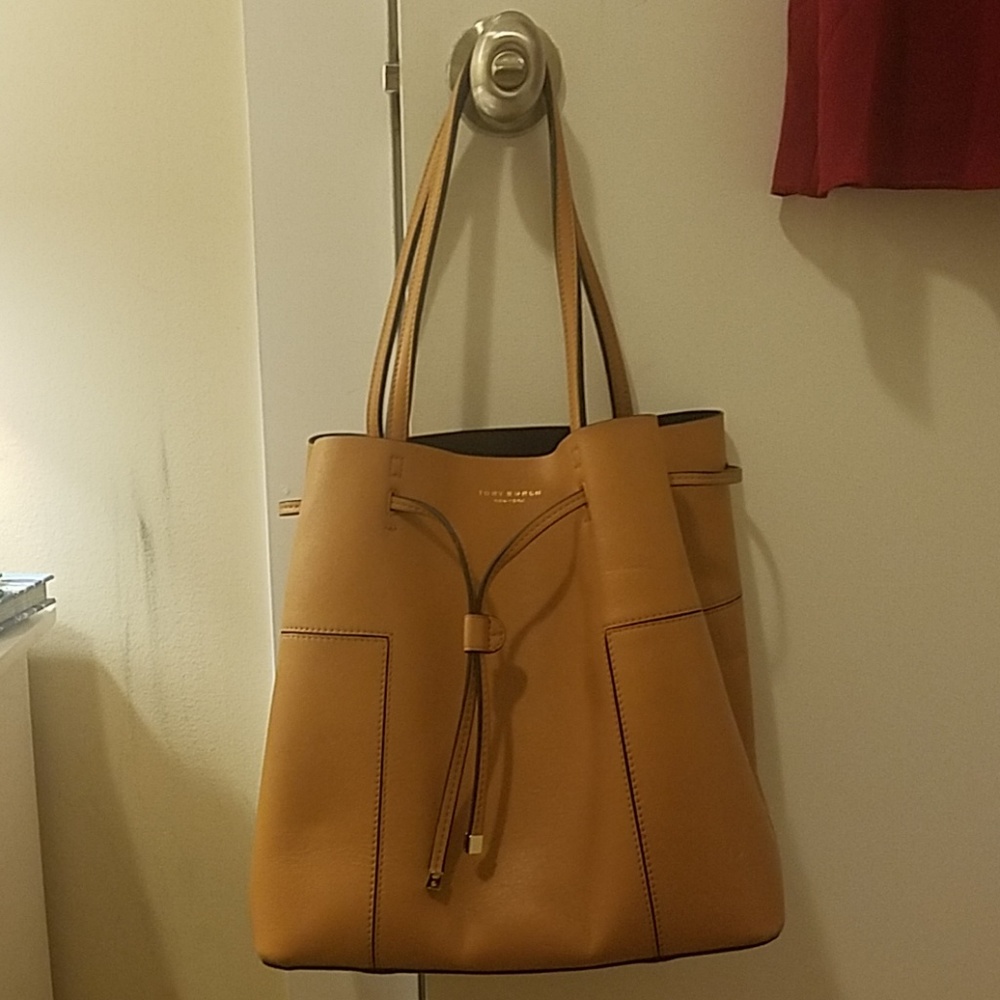 Tory Burch Bucket Tote
